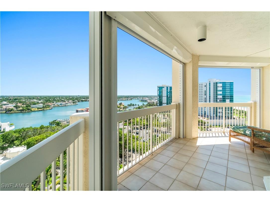 4021 Gulf Shore Boulevard N #1403 Naples FL 34103 225068709 image18