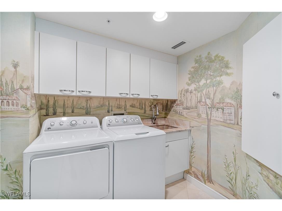 4021 Gulf Shore Boulevard N #1403 Naples FL 34103 225068709 image26