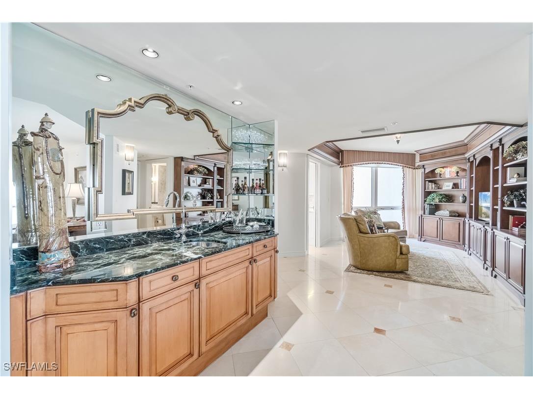 4021 Gulf Shore Boulevard N #1403 Naples FL 34103 225068709 image5