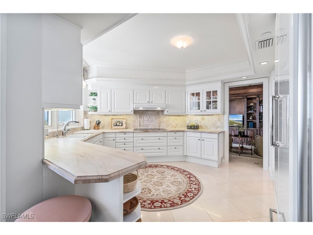 4021 Gulf Shore Boulevard N #1403 Naples FL 34103 225068709 image9