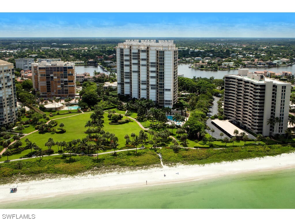 4021 Gulf Shore Boulevard N #1502 Naples FL 34103 223022052 image1