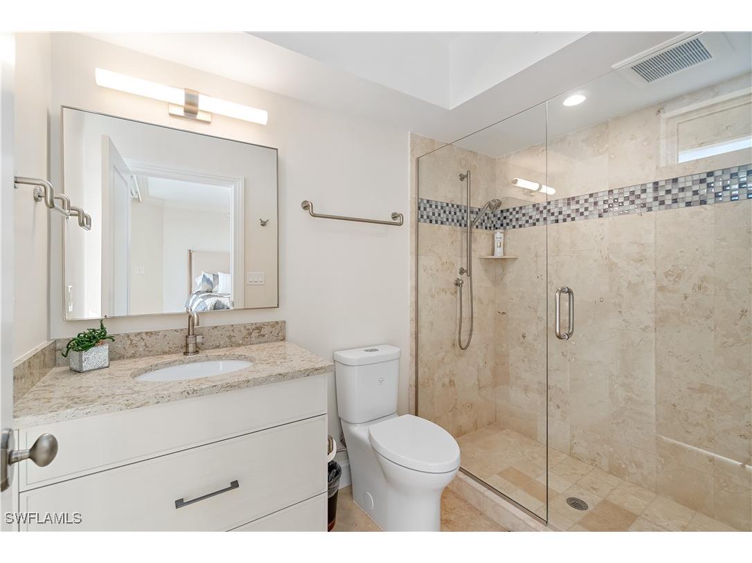 4021 Gulf Shore Boulevard N #1704 Naples FL 34103 225048673 image15