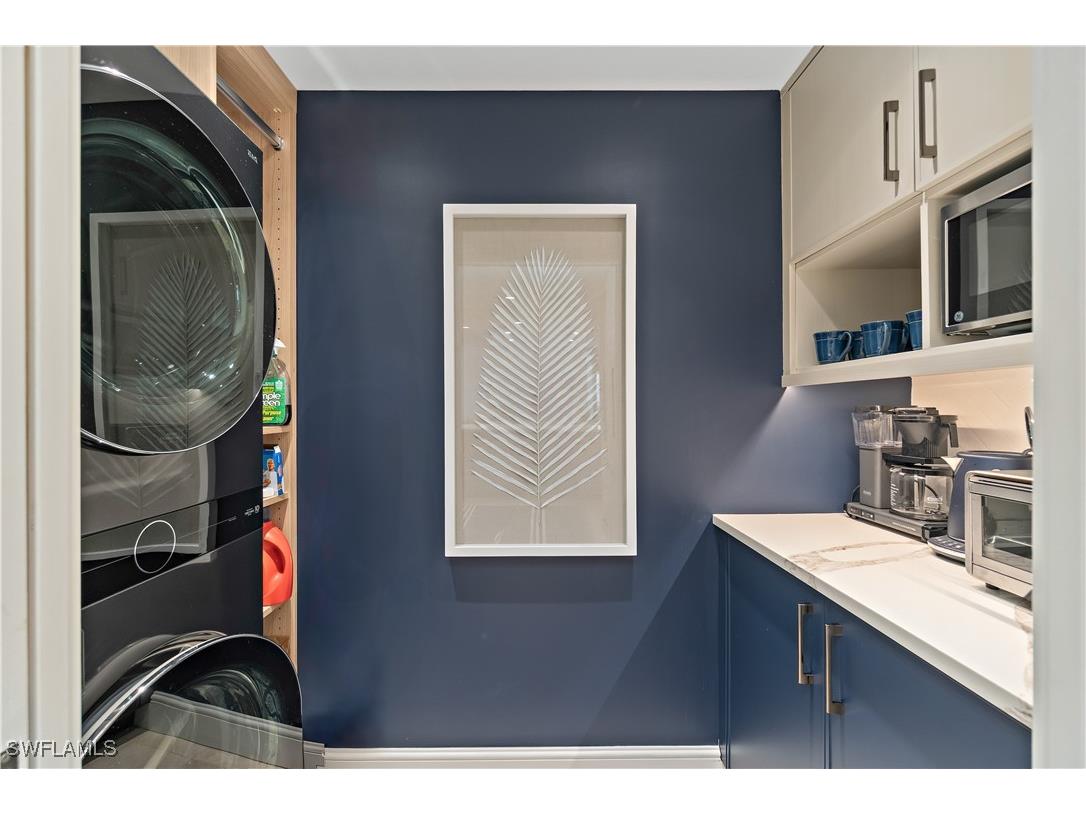 4021 Gulf Shore Boulevard N #1704 Naples FL 34103 225048673 image16