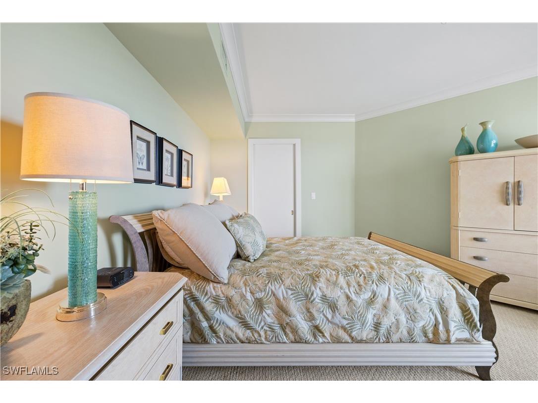 4021 Gulf Shore Boulevard N #1804 Naples FL 34103 225084706 image23