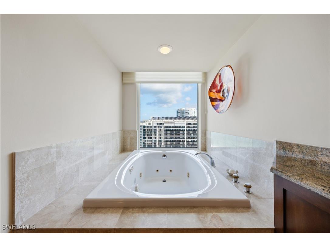 4021 Gulf Shore Boulevard N #1804 Naples FL 34103 225084706 image28