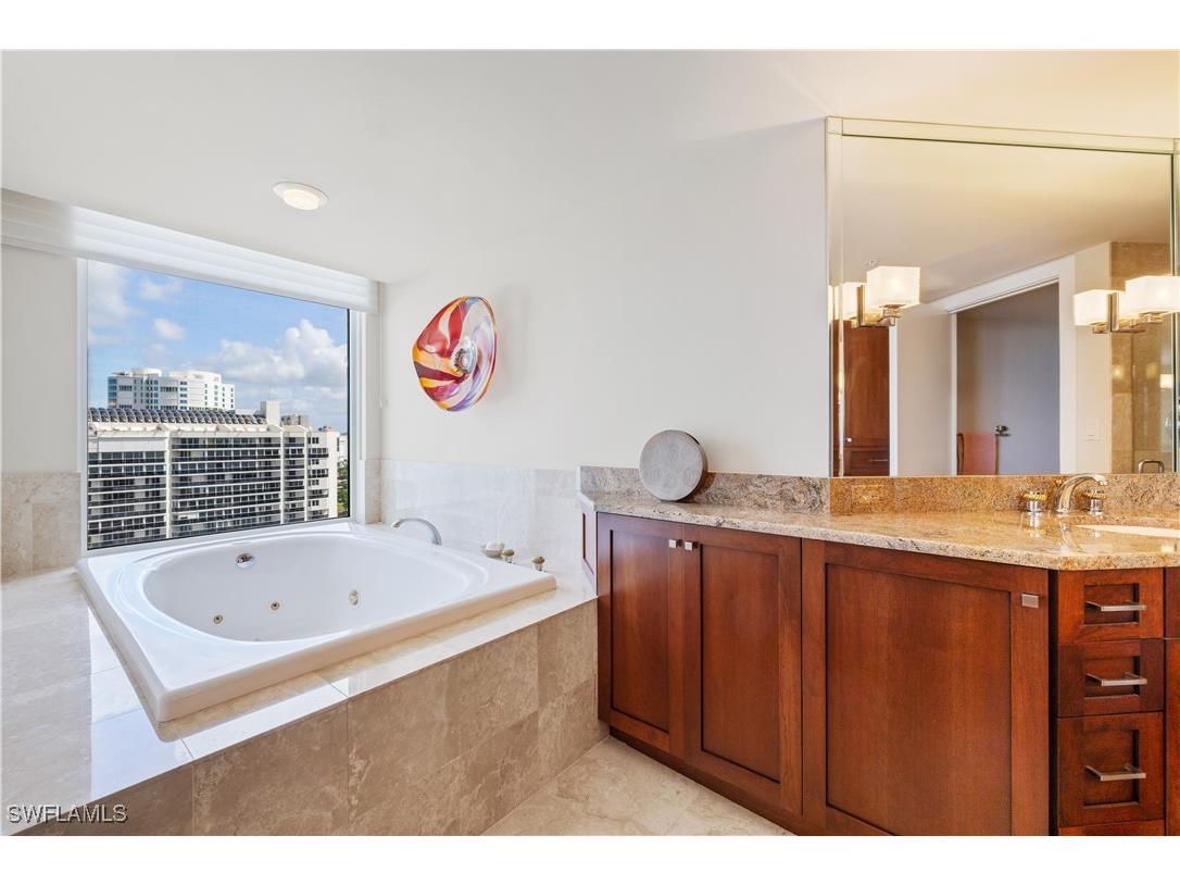 4021 Gulf Shore Boulevard N #1804 Naples FL 34103 225084706 image29