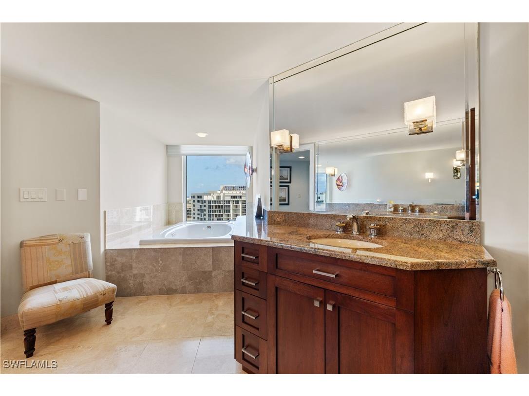 4021 Gulf Shore Boulevard N #1804 Naples FL 34103 225084706 image32