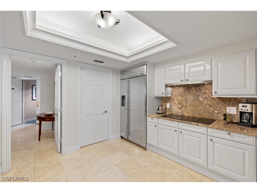 4021 Gulf Shore Boulevard N #202 Naples FL 34103 226010636 image10