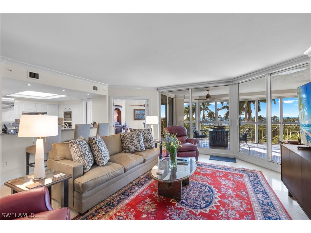 4021 Gulf Shore Boulevard N #202 Naples FL 34103 226010636 image12