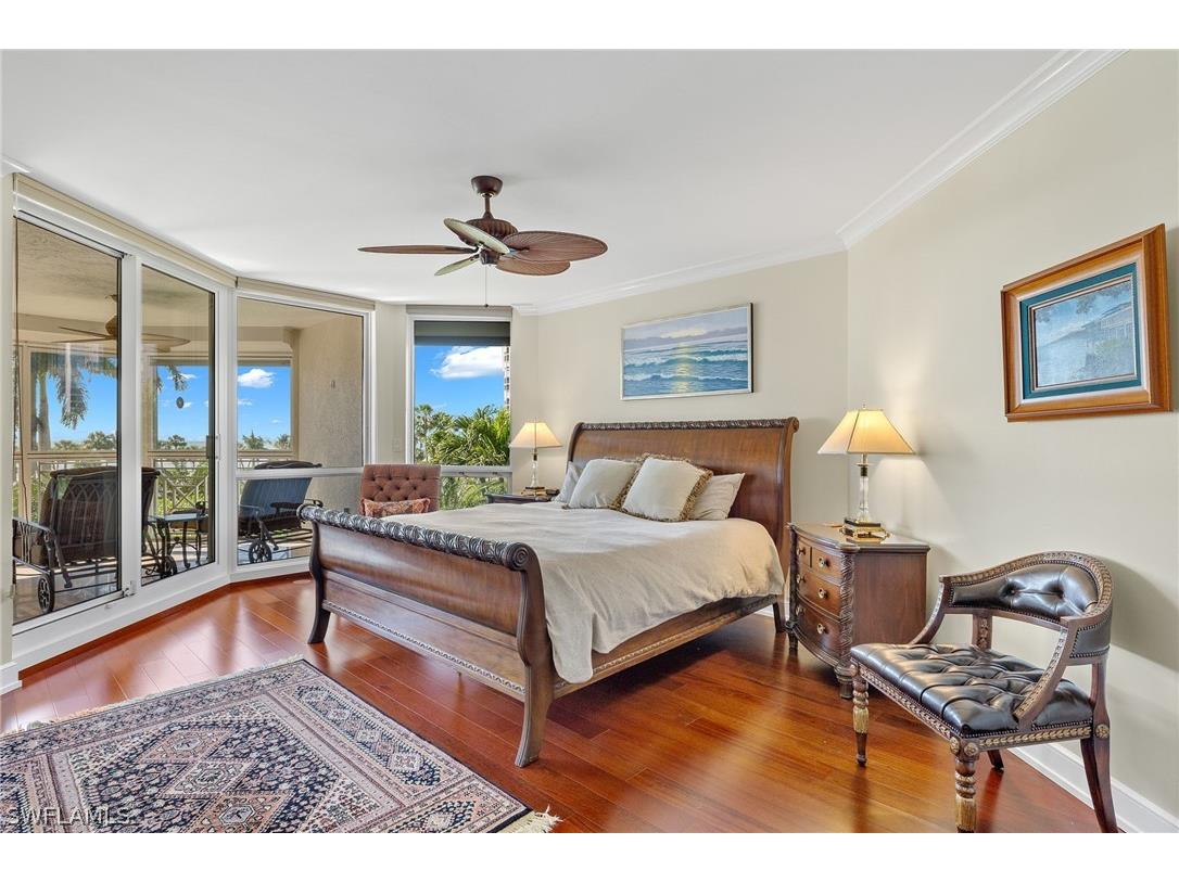 4021 Gulf Shore Boulevard N #202 Naples FL 34103 226010636 image18