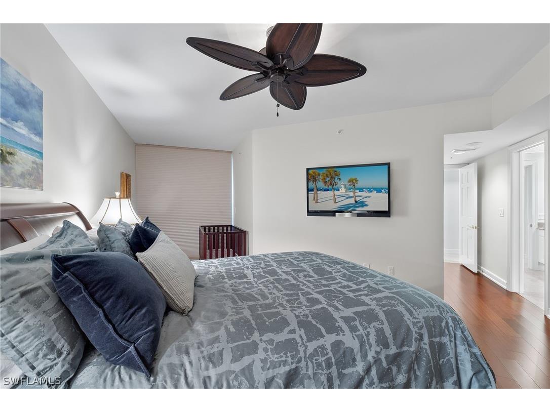 4021 Gulf Shore Boulevard N #202 Naples FL 34103 226010636 image28