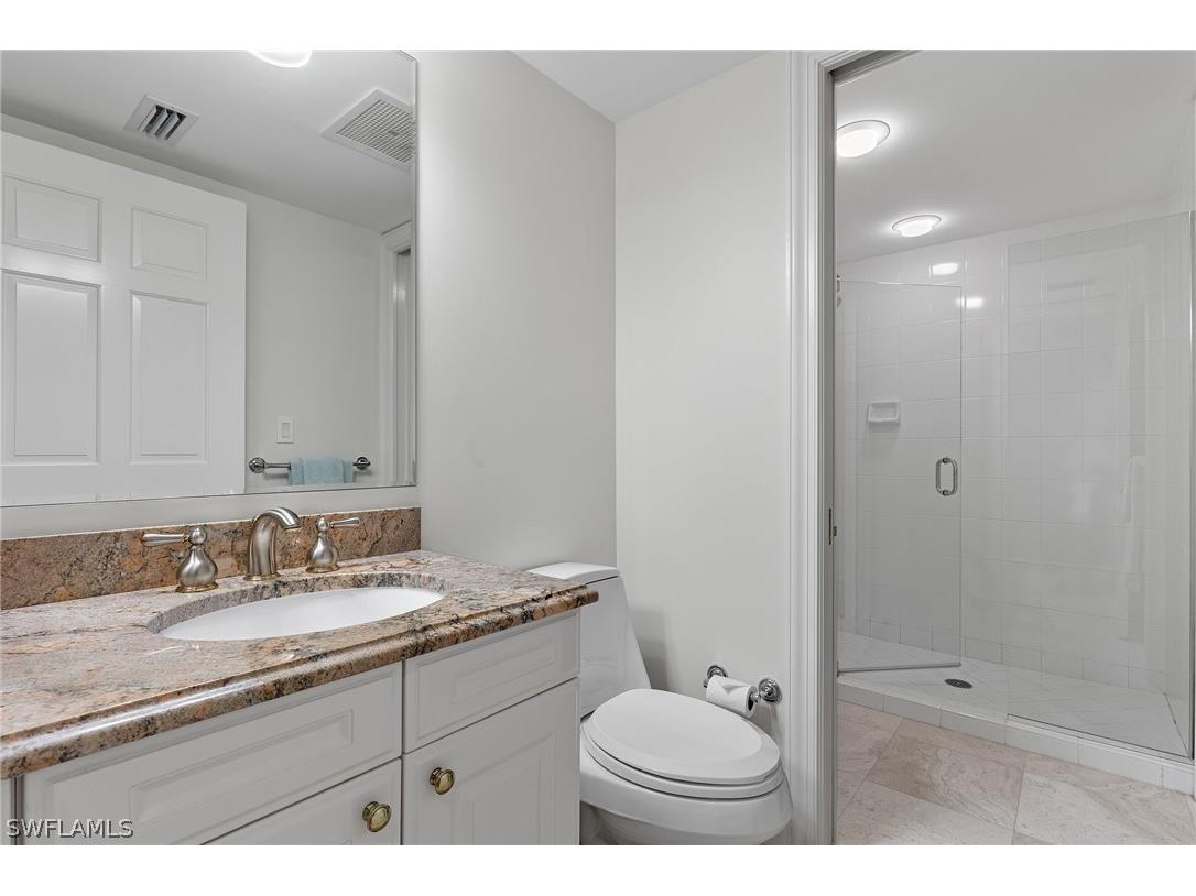 4021 Gulf Shore Boulevard N #202 Naples FL 34103 226010636 image29