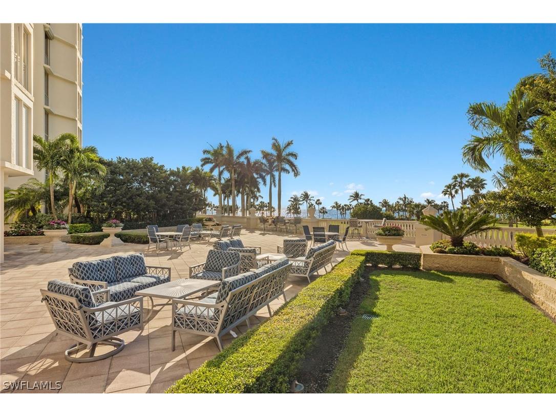 4021 Gulf Shore Boulevard N #202 Naples FL 34103 226010636 image41