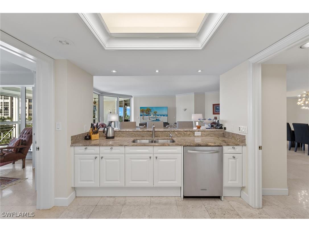 4021 Gulf Shore Boulevard N #202 Naples FL 34103 226010636 image9