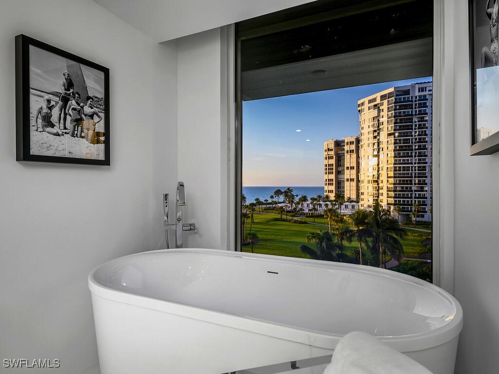 4021 Gulf Shore Boulevard N #403 Naples FL 34103 225081339 image23