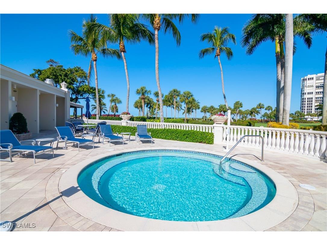 4021 Gulf Shore Boulevard N #403 Naples FL 34103 225081339 image42