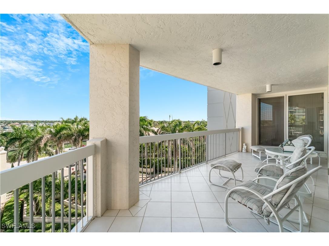 4021 Gulf Shore Boulevard N #506 Naples FL 34103 225076365 image17