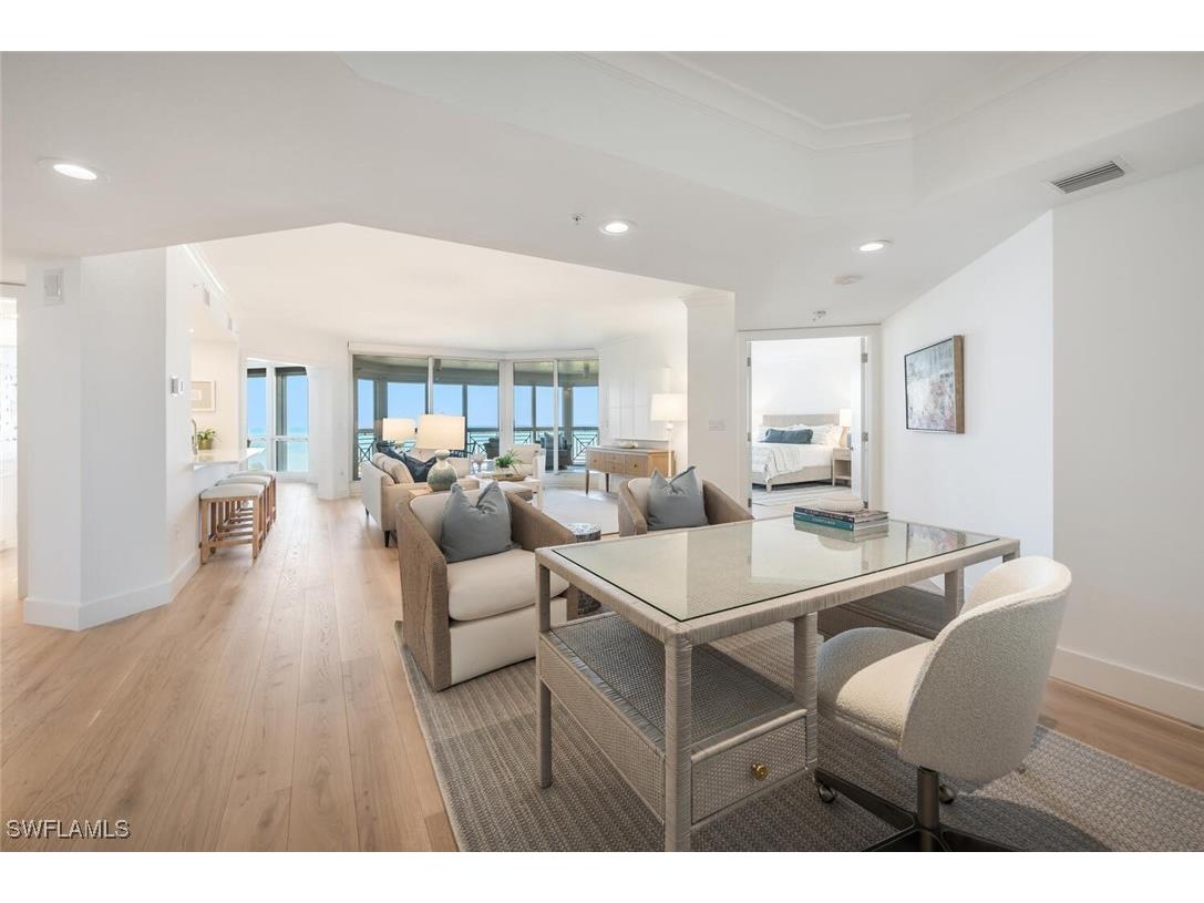 4021 Gulf Shore Boulevard N #702 Naples FL 34103 225076990 image15