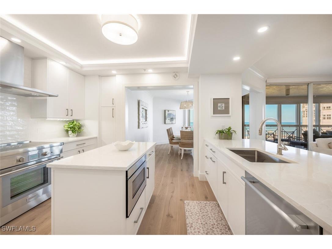 4021 Gulf Shore Boulevard N #702 Naples FL 34103 225076990 image18