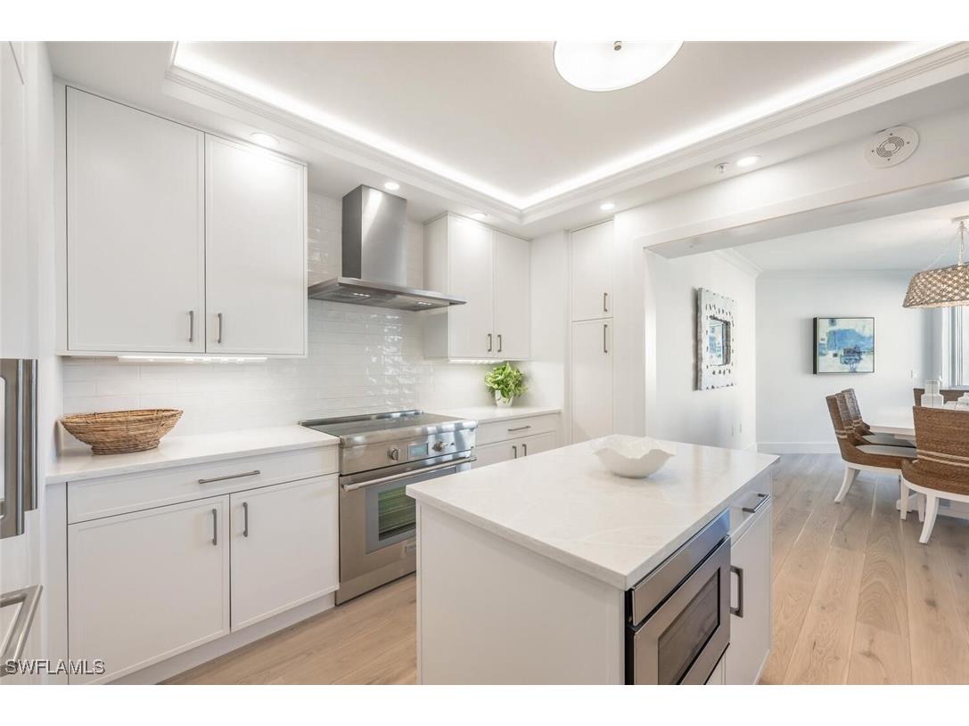 4021 Gulf Shore Boulevard N #702 Naples FL 34103 225076990 image19