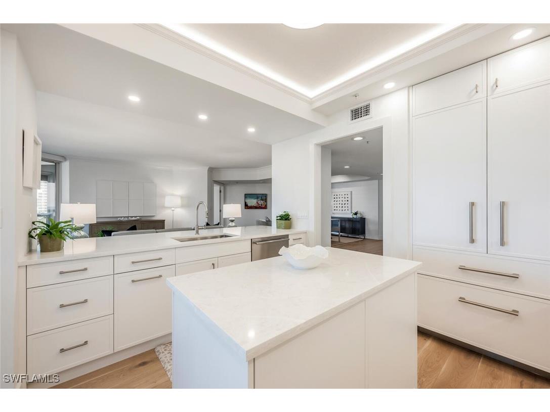 4021 Gulf Shore Boulevard N #702 Naples FL 34103 225076990 image22