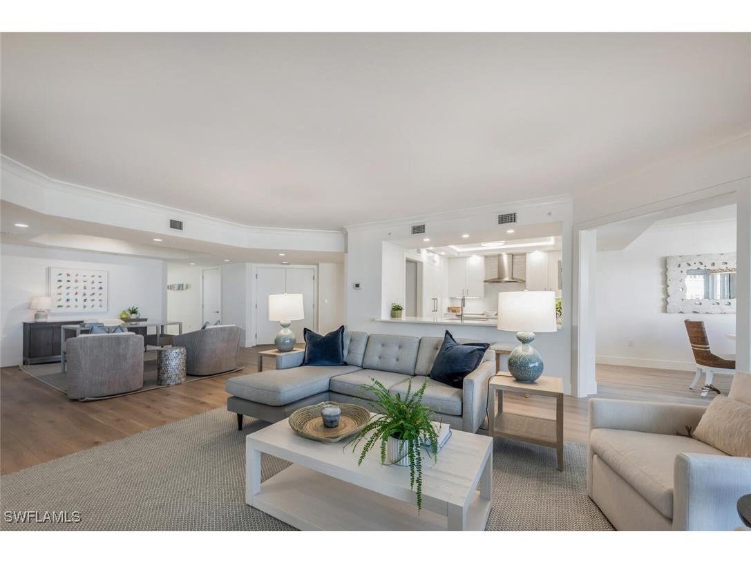 4021 Gulf Shore Boulevard N #702 Naples FL 34103 225076990 image8