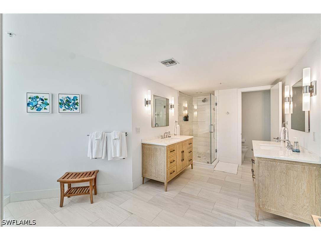 4021 Gulf Shore Boulevard N #702 Naples FL 34103 226019751 image14