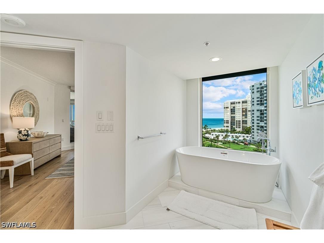 4021 Gulf Shore Boulevard N #702 Naples FL 34103 226019751 image15