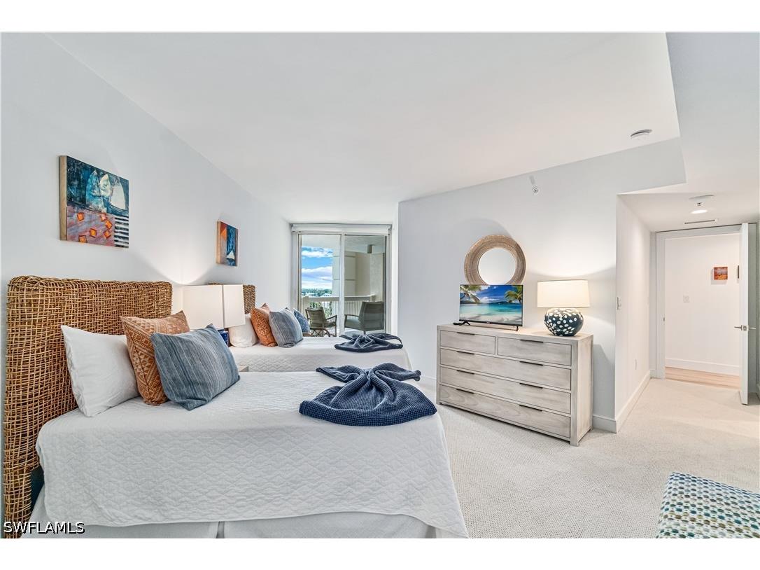 4021 Gulf Shore Boulevard N #702 Naples FL 34103 226019751 image19
