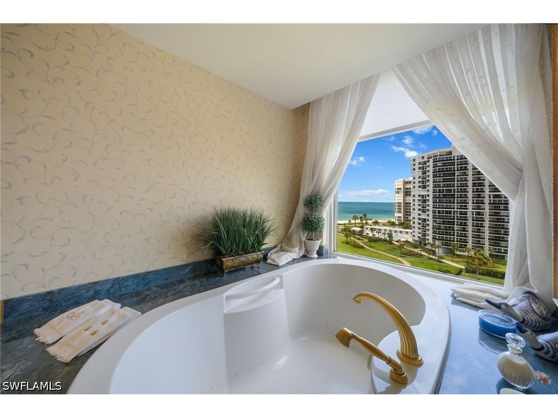 4021 Gulf Shore Boulevard N #804 Naples FL 34103 226016027 image21