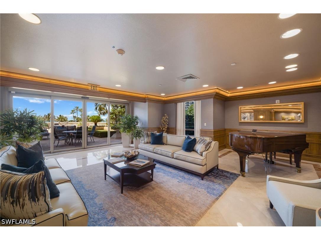 4021 Gulf Shore Boulevard N #804 Naples FL 34103 226016027 image32