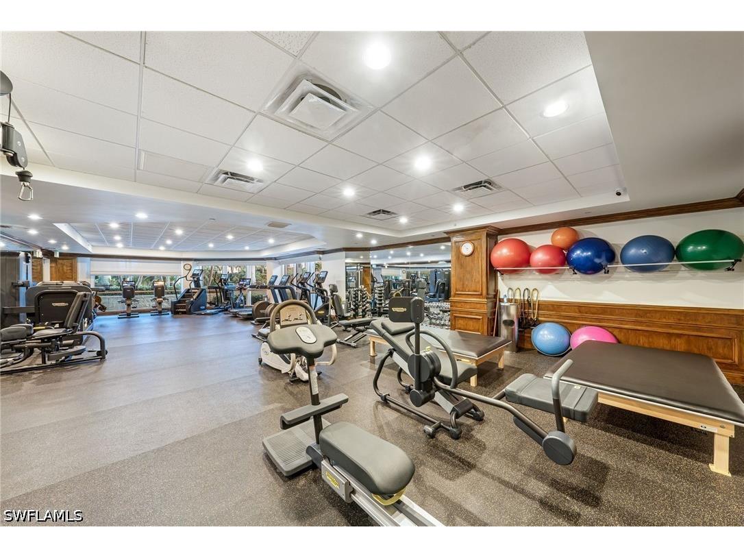 4021 Gulf Shore Boulevard N #804 Naples FL 34103 226016027 image35