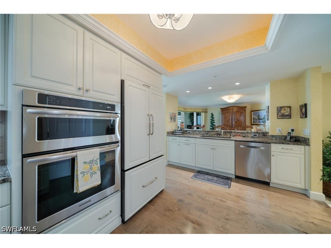 4021 Gulf Shore Boulevard N #804 Naples FL 34103 226016027 image7