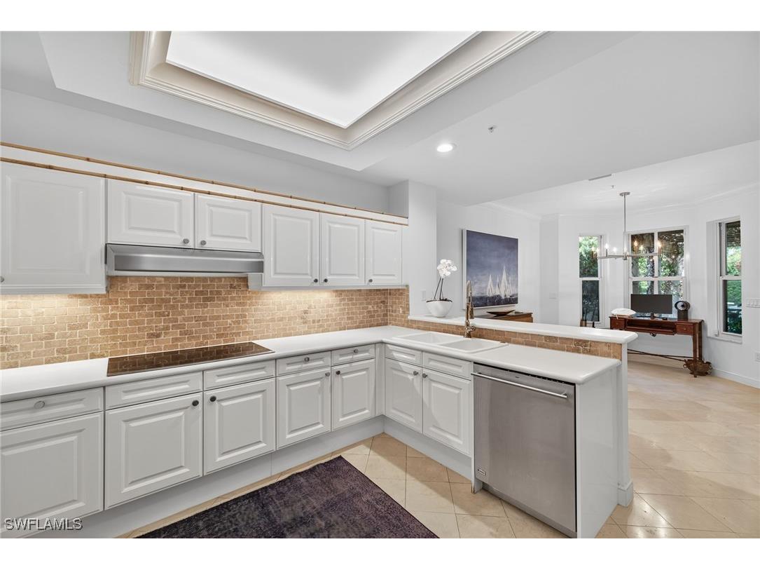 4021 Gulf Shore Boulevard N #V19 Naples FL 34103 225078688 image12