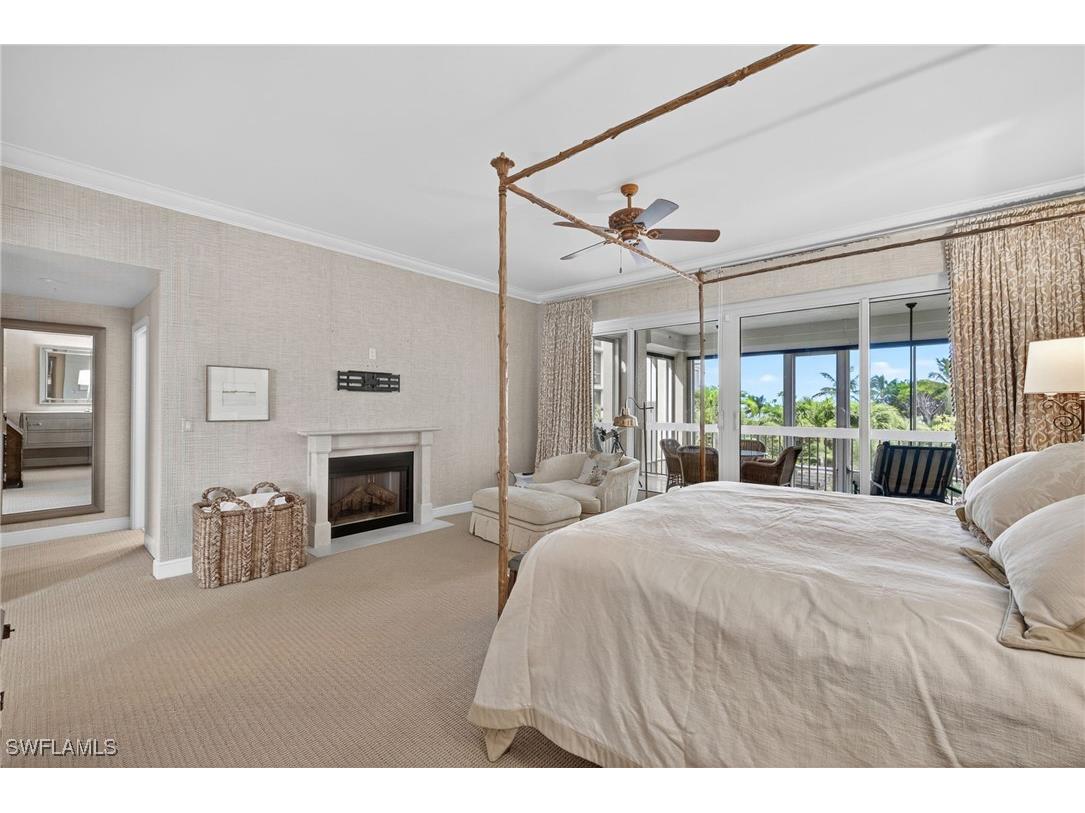 4021 Gulf Shore Boulevard N #V19 Naples FL 34103 225078688 image22