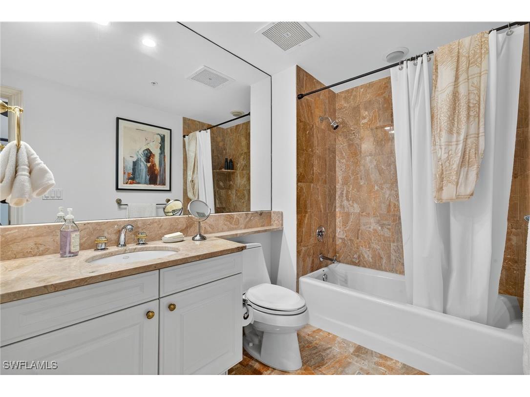 4021 Gulf Shore Boulevard N #V19 Naples FL 34103 225078688 image27