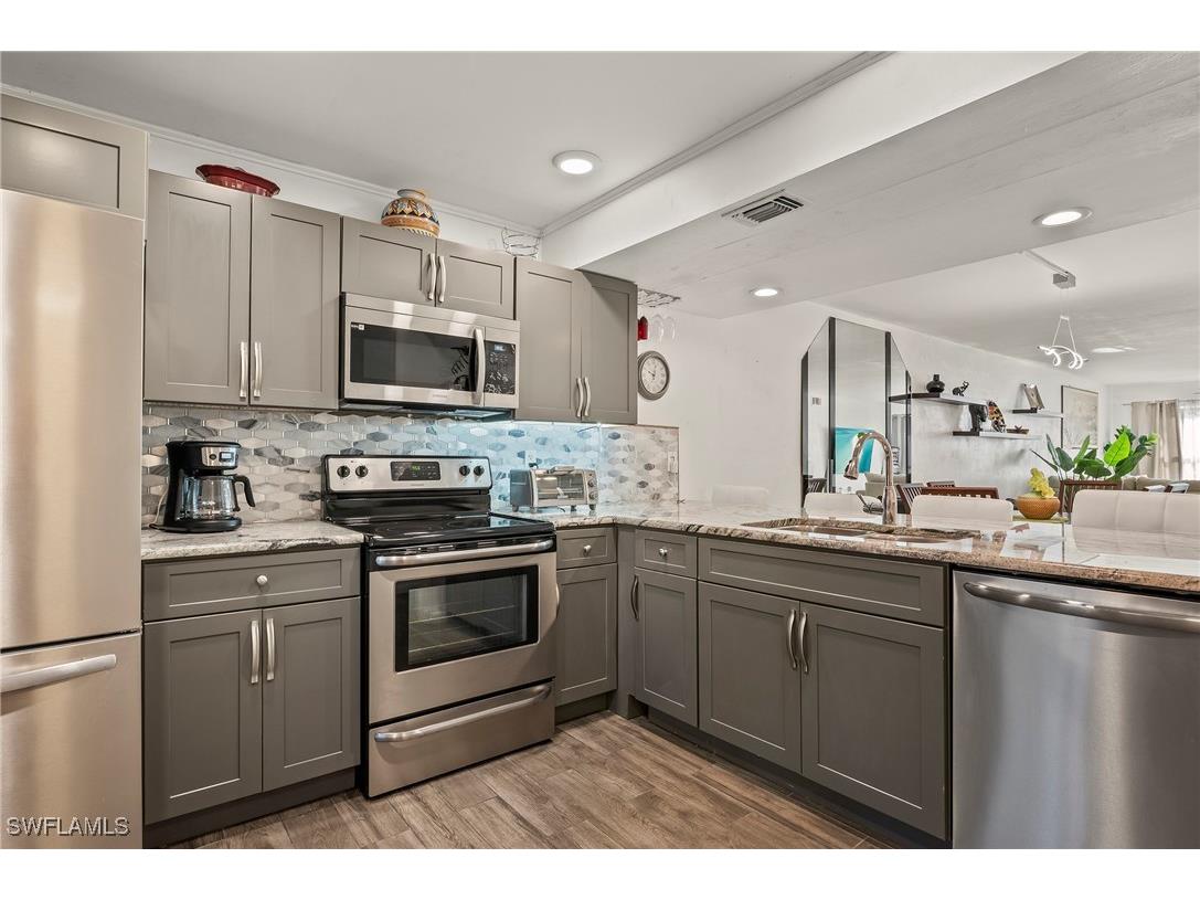 4021 Ice Castle Way #7 Naples FL 34112 225077557 image15