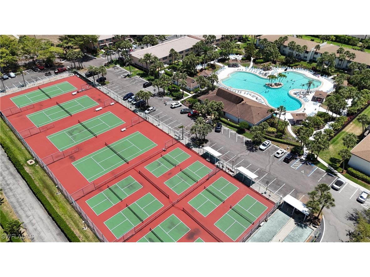 4021 Ice Castle Way #7 Naples FL 34112 225077557 image24