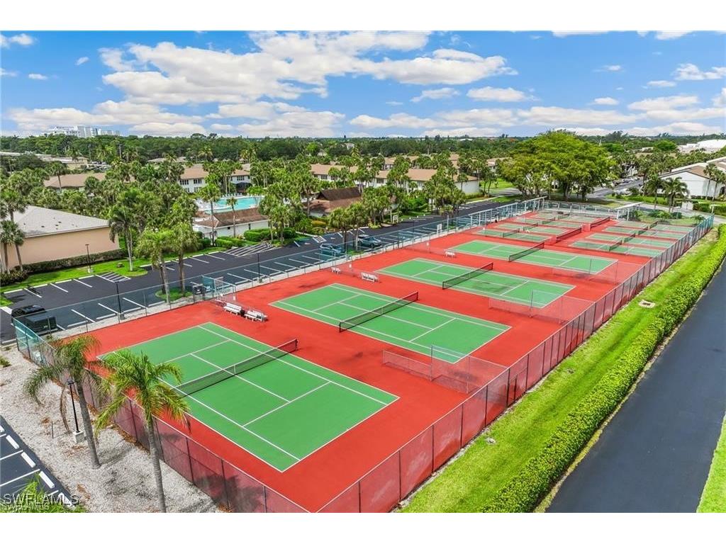 4021 Ice Castle Way #4 Naples FL 34112 225078409 image20