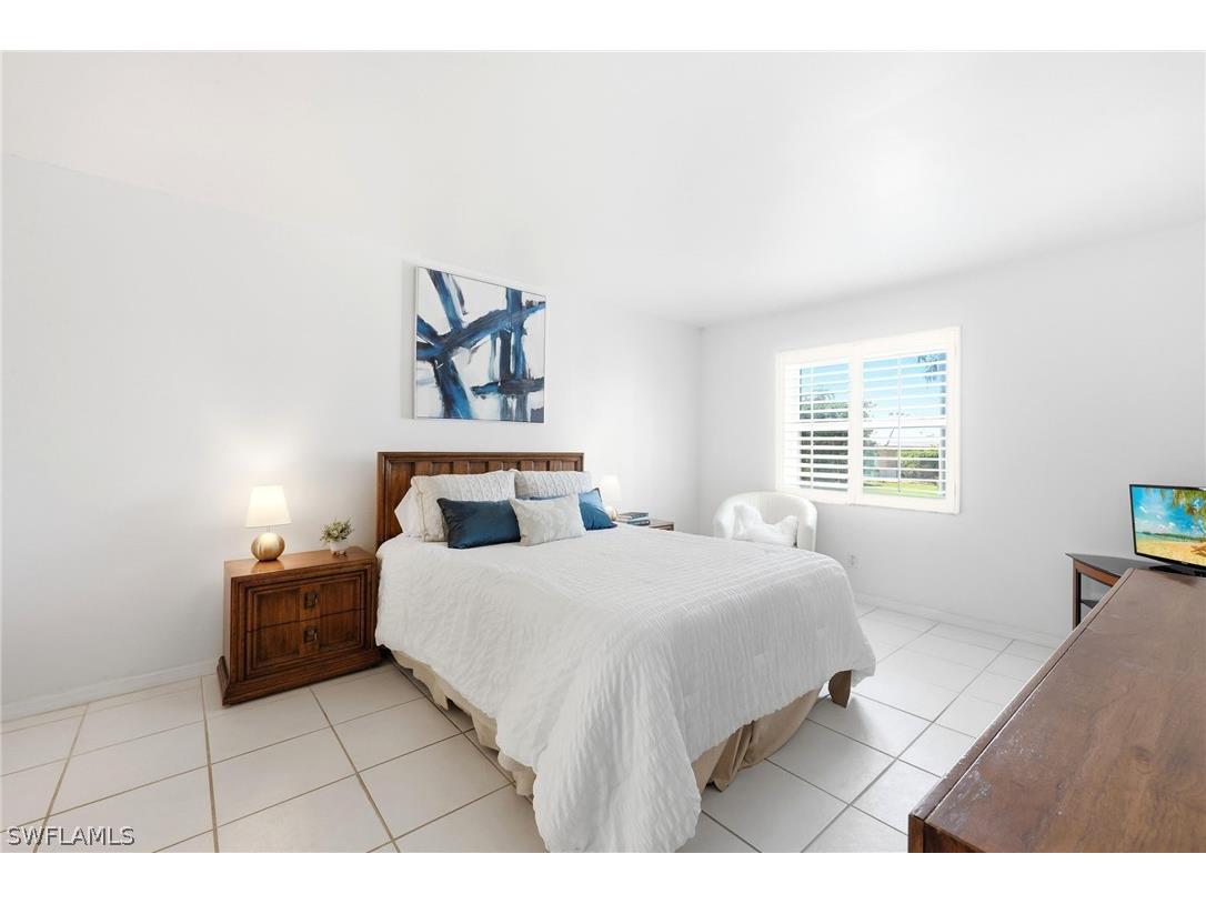 4022 Belair Lane #2 Naples FL 34103 226008327 image25