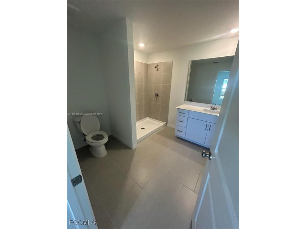 4022 N San Felipe Lane Fort Myers FL 33917 2025017718 image12
