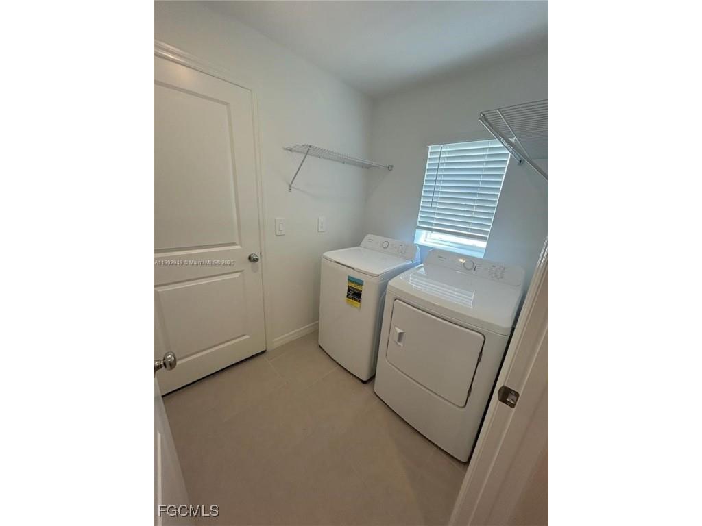 4022 N San Felipe Lane Fort Myers FL 33917 2025017718 image14