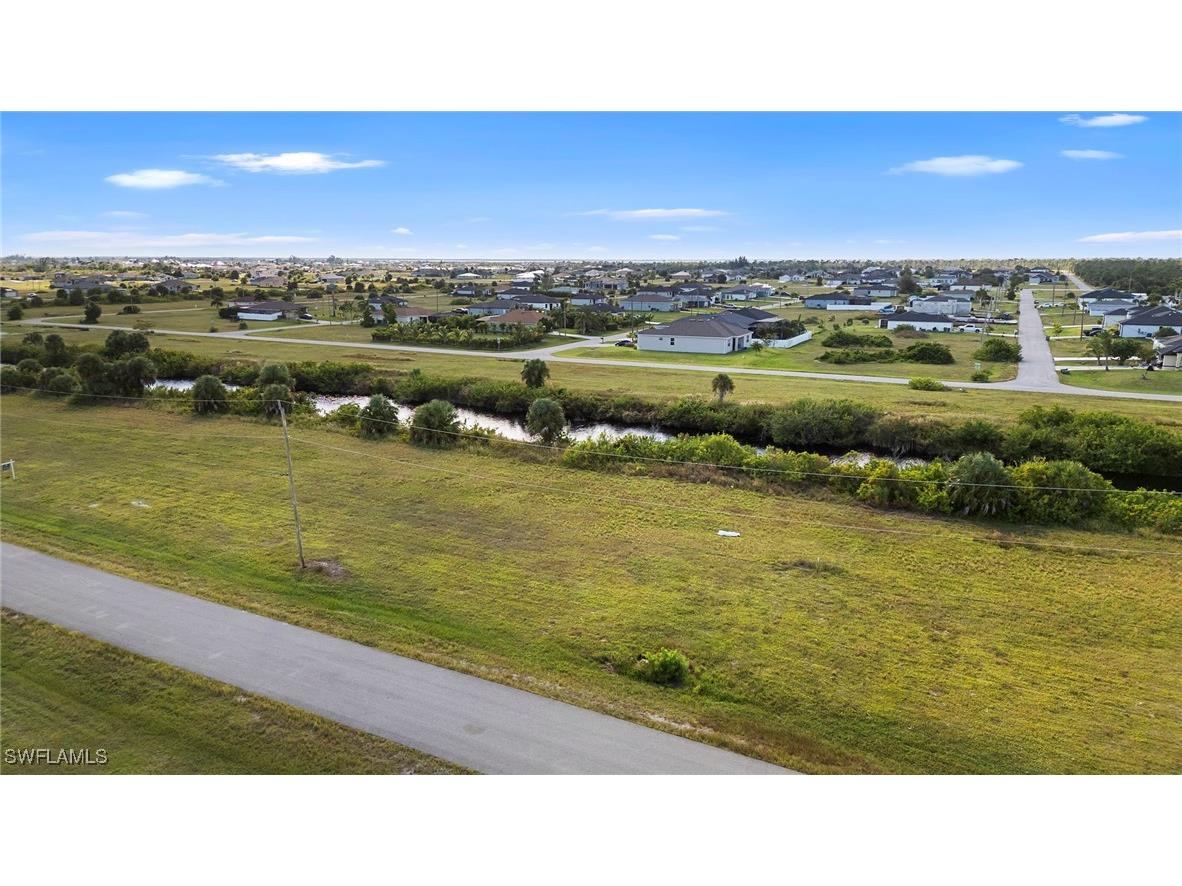 4022 NW 37th Avenue Cape Coral FL 33993 225075727 image1