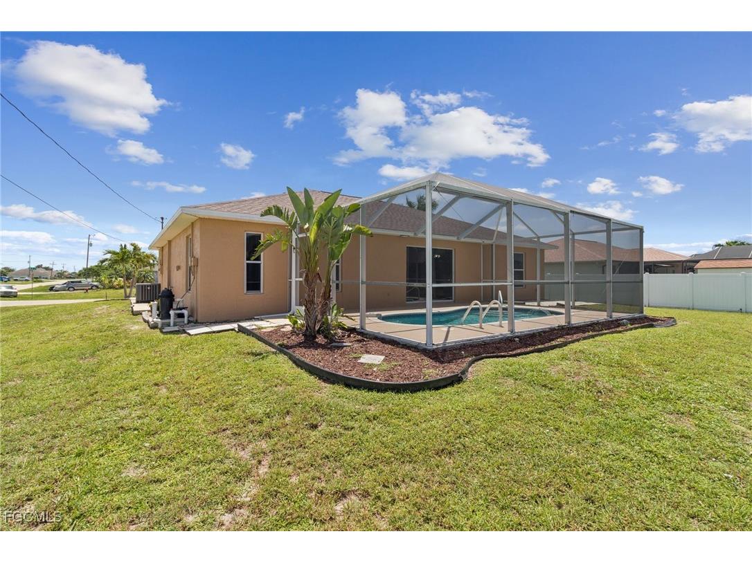 4022 SW 8th Court Cape Coral FL 33914 2025003395 image1