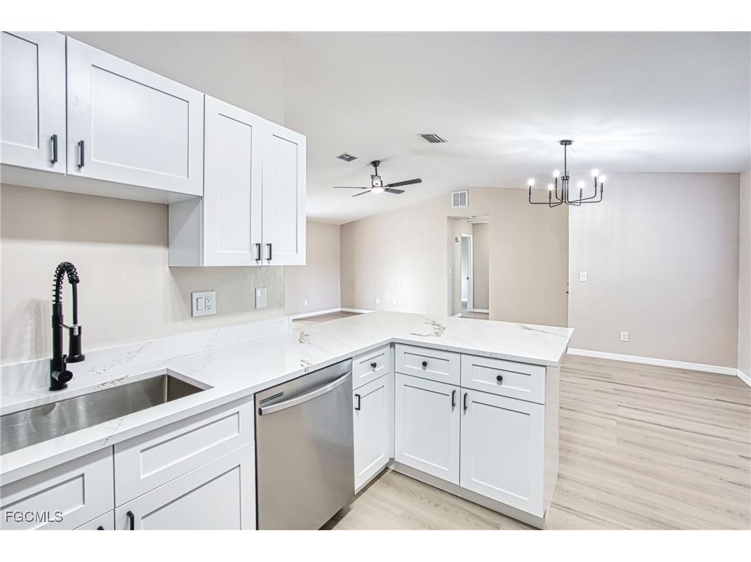 4022 SW 8th Place Cape Coral FL 33914 2025019535 image8