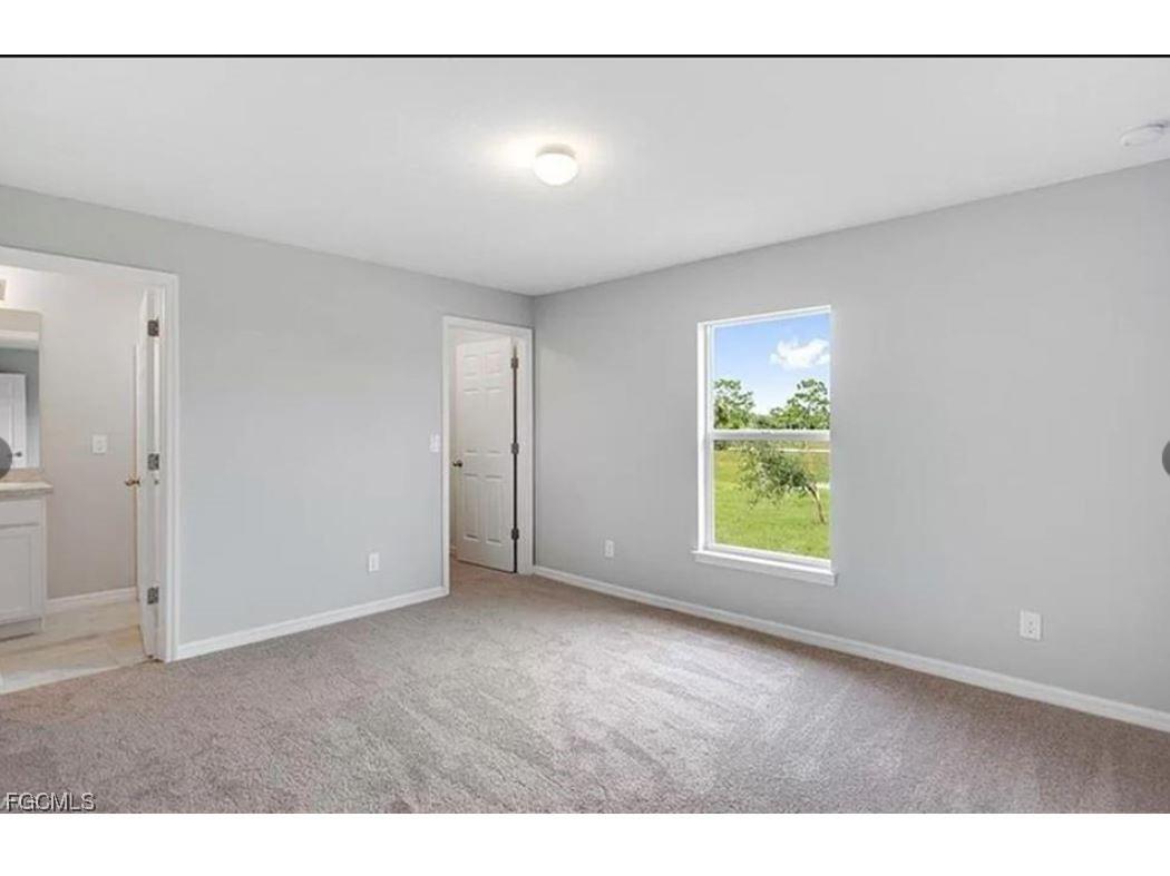 4023 NE 23rd Place Cape Coral FL 33909 2025020353 image10
