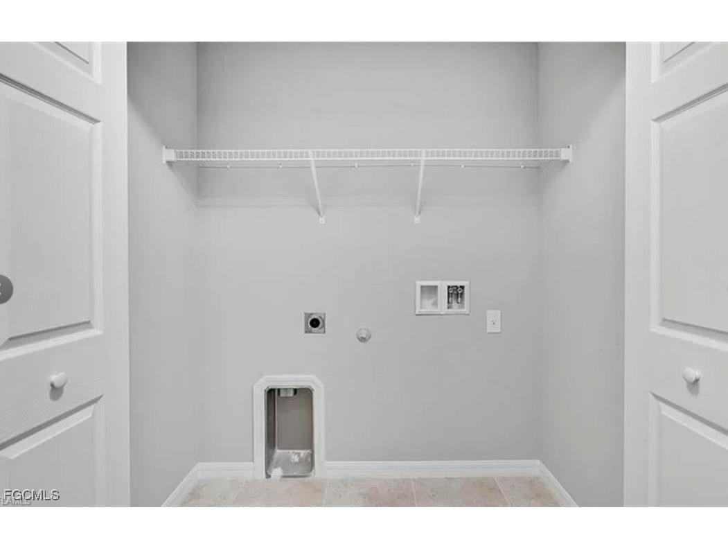 4023 NE 23rd Place Cape Coral FL 33909 2025020353 image14