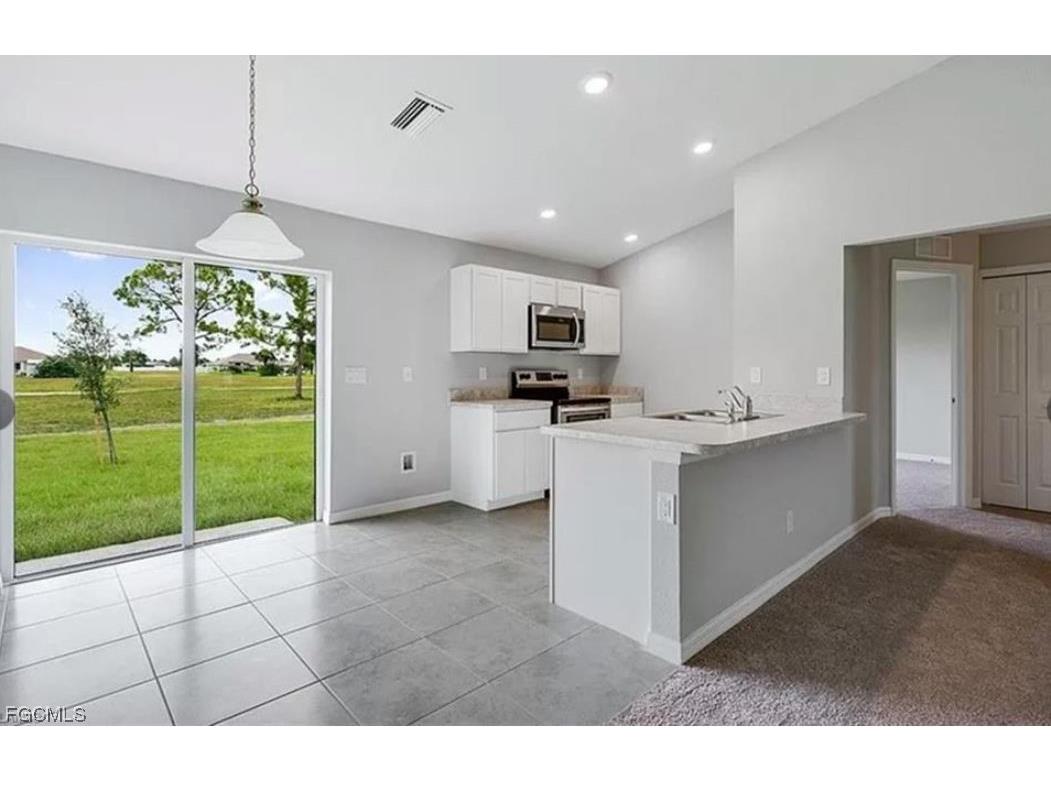 4023 NE 23rd Place Cape Coral FL 33909 2025020353 image4