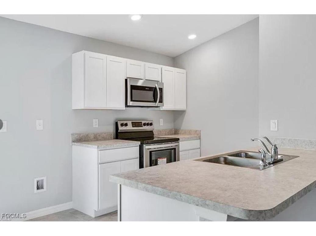 4023 NE 23rd Place Cape Coral FL 33909 2025020353 image5