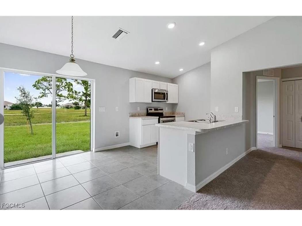4023 NE 23rd Place Cape Coral FL 33909 2025020353 image7